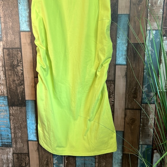 Isabel medium lime green stretch side dress - Picture 3 of 16
